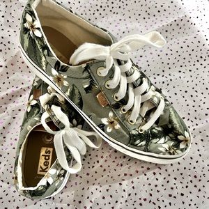 Keds Jump Kick Feat. Organic Cotton Tropical